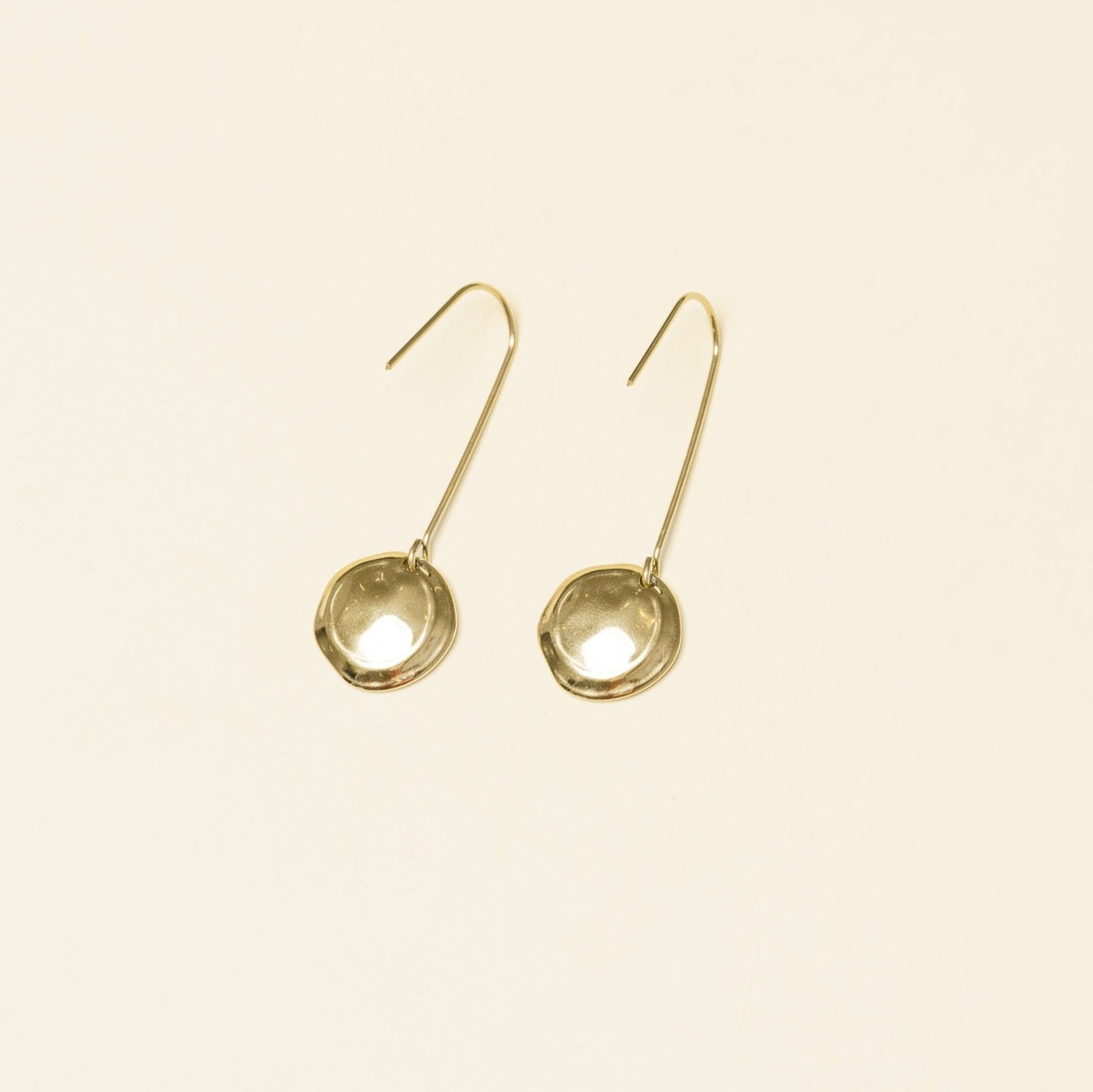 Boucles Basma en acier inoxydable doré à l'or fin — vue 2