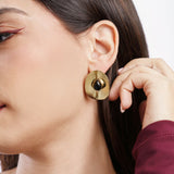 Boucles Yumna en acier inoxydable doré à l'or fin — vue 3