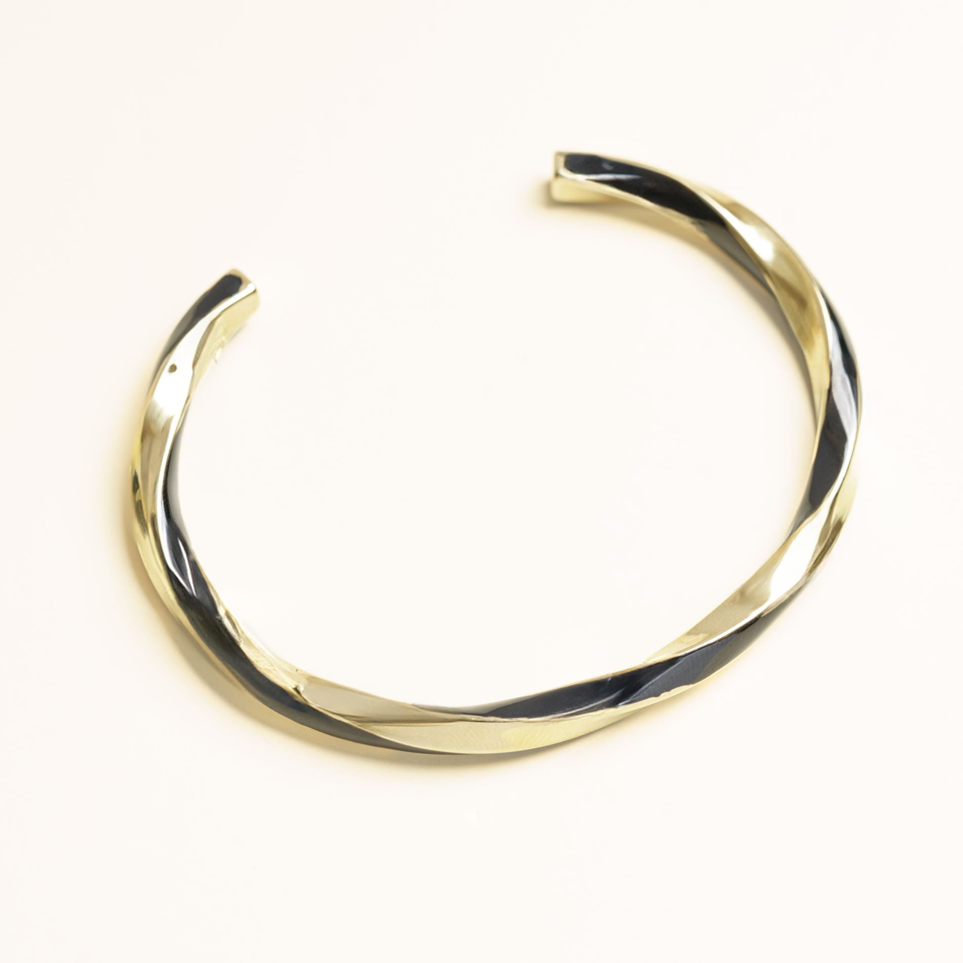 Bracelet Rafika en acier inoxydable doré à l'or fin