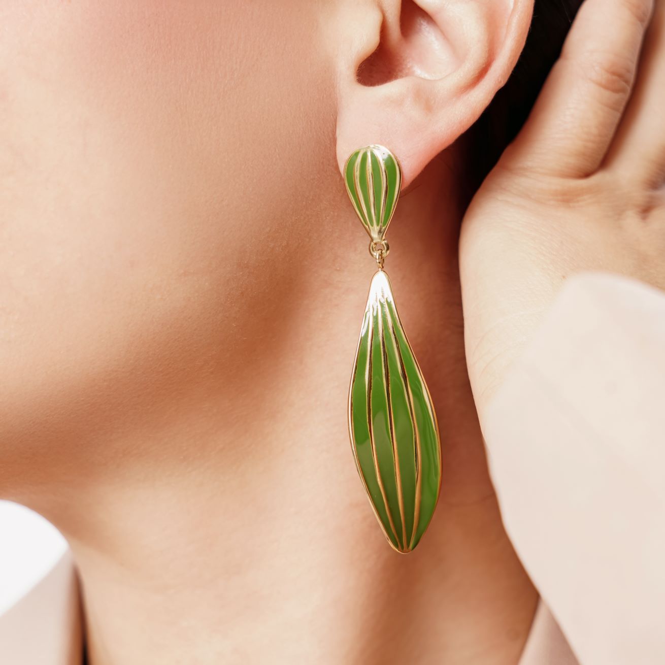 Boucles Vireli en acier inoxydable doré à l'or fin — vue 2