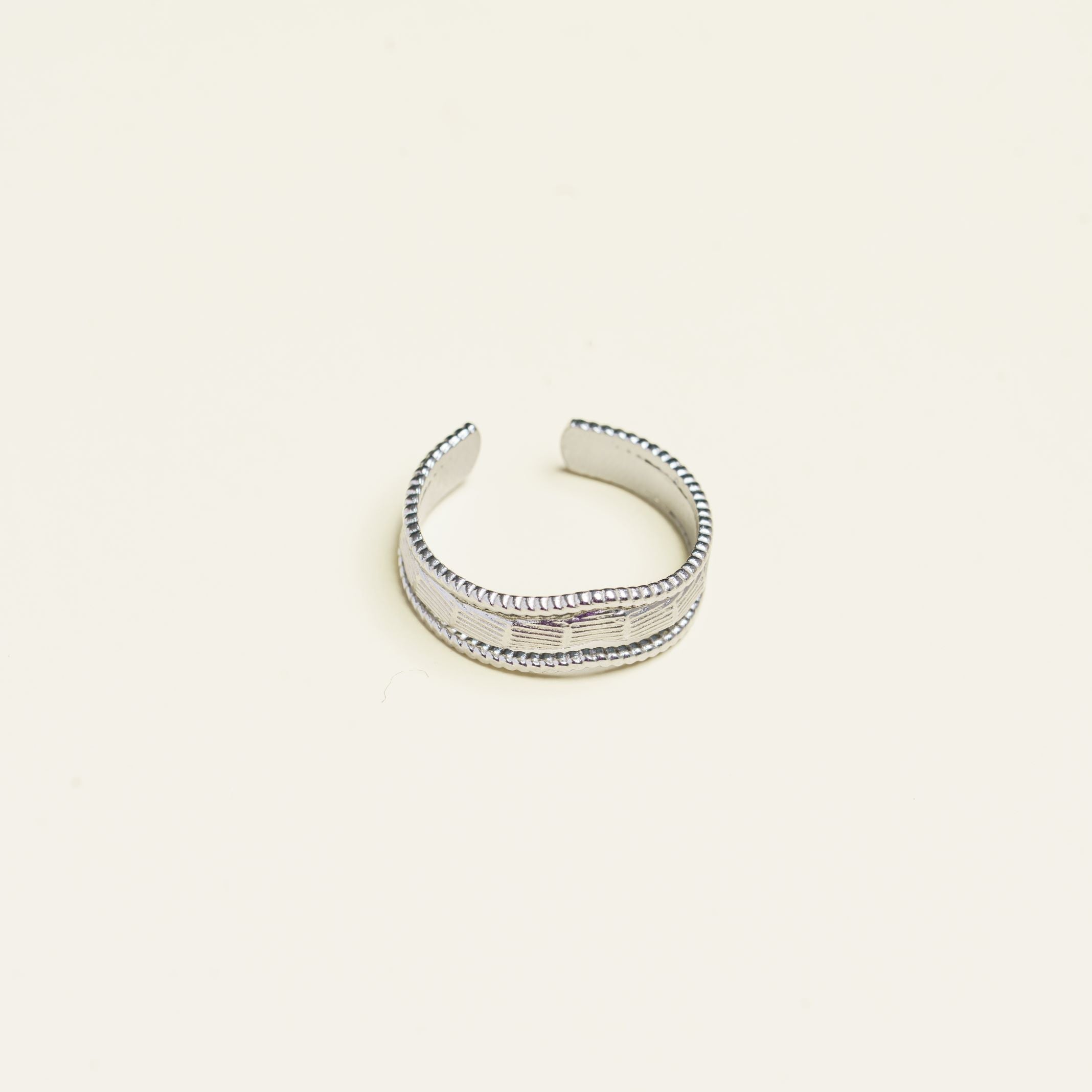 Bague Néora en acier inoxydable doré à l'or fin — vue 3