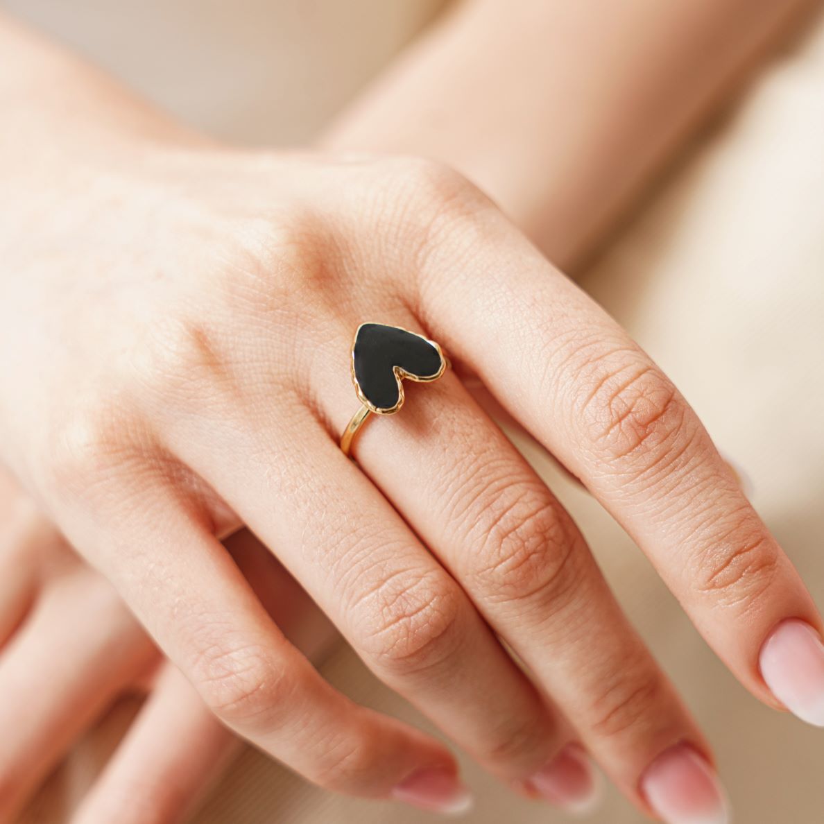 Bague Rhaïma en acier inoxydable doré à l'or fin — vue 3