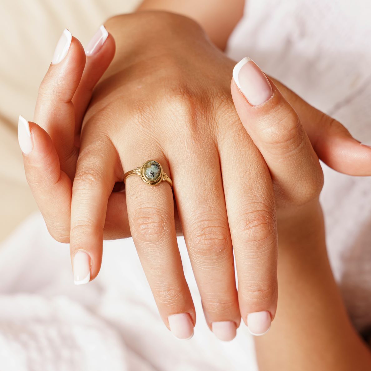 Bague Mauriane en acier inoxydable doré à l'or fin — vue 3