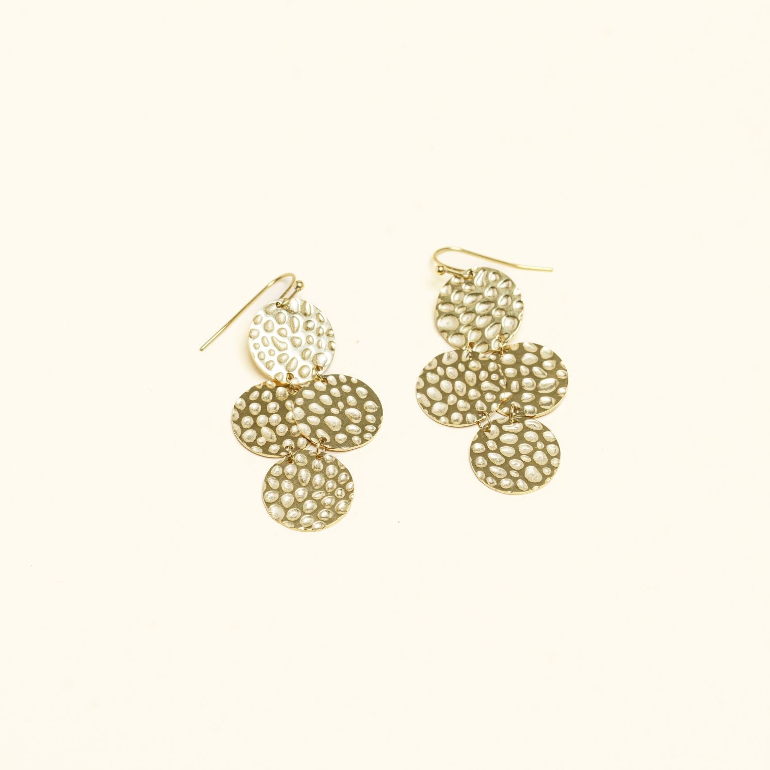 Boucles Carmina en acier inoxydable doré à l'or fin — vue 4