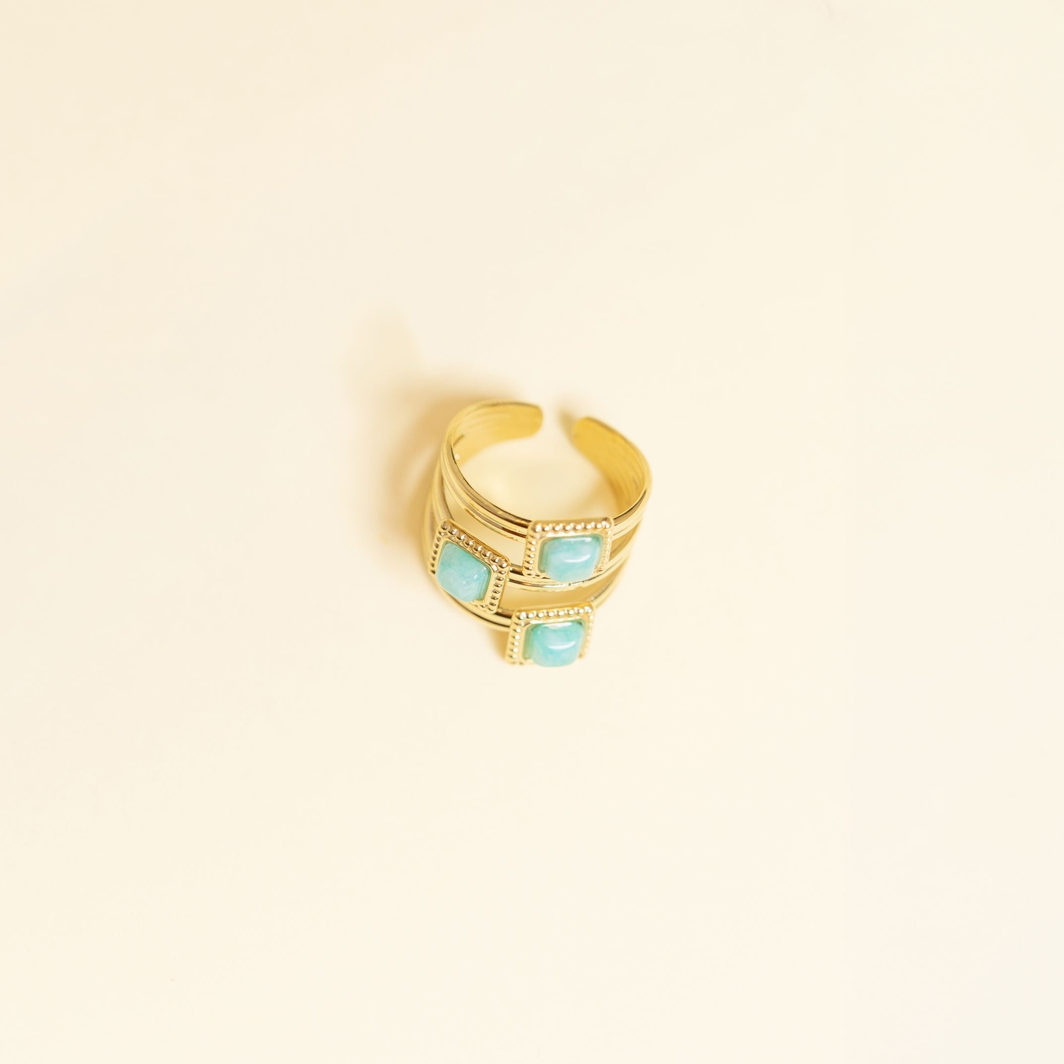 Bague Lenore en acier inoxydable doré à l'or fin — vue 2