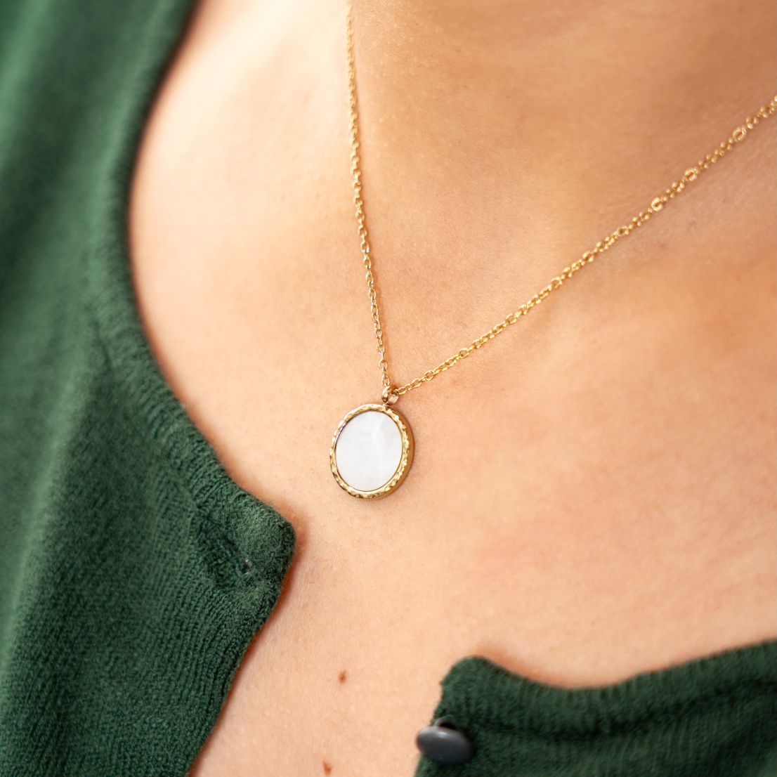 Collier Makka en acier inoxydable doré à l'or fin — vue 2